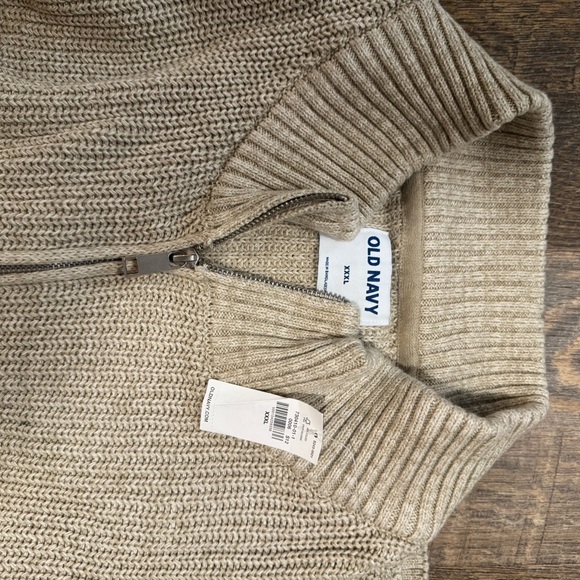 Old Navy Men's Tan Zip-Up Sweater - Picture 3 of 4